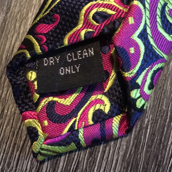 Paisley necktie 👔 - Picture 3 of 5